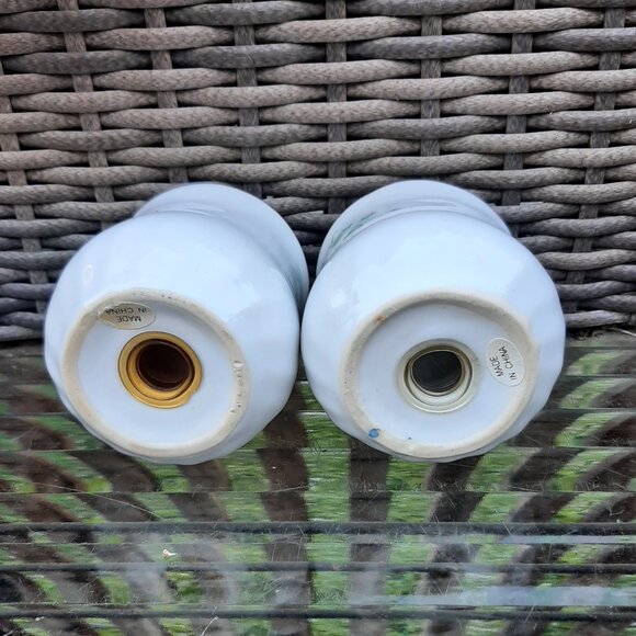 Corning-Corelle Coordinates Ivy Swirl Salt and Pepper Shakers Set - Picture 8 of 8